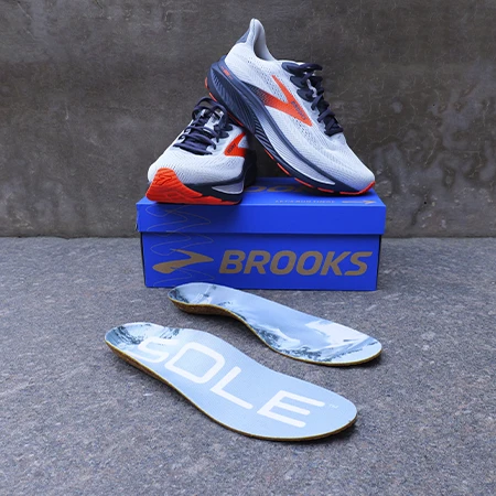 brooks ghost running shoes with sole insoles